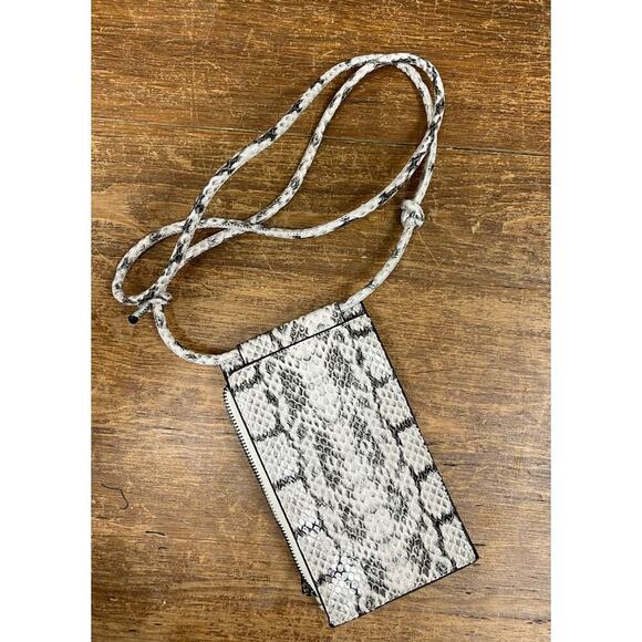 A New Day Faux Snakeskin Phone Crossbody Purse. P300 - Picture 4 of 4